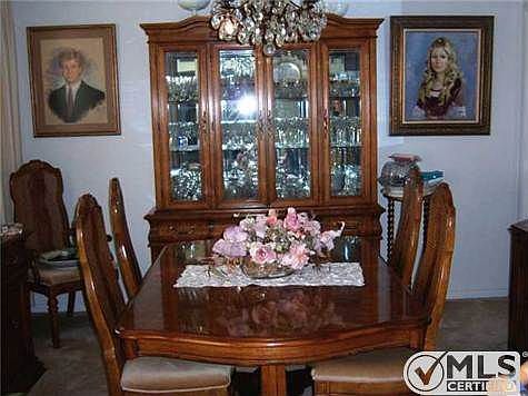 5th image of 8605 Cielo Vista Dr
