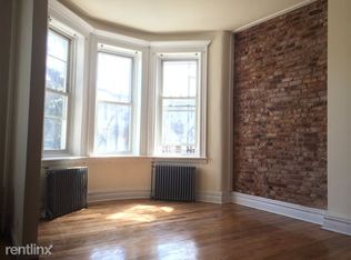 6068 69th Ave, Ridgewood, NY 11385