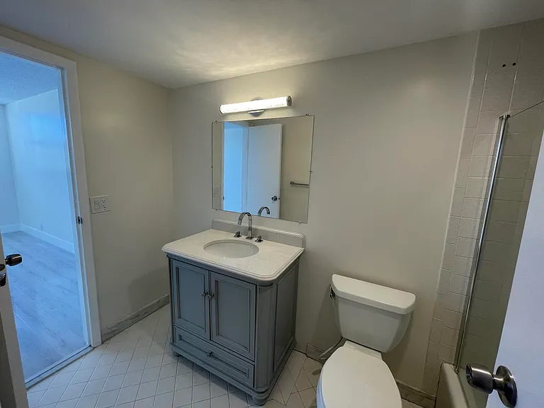 336 Golfview Rd #309 — Photo 12