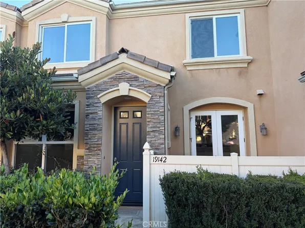 19142 Alexa Ln, Huntington Beach, CA 92648