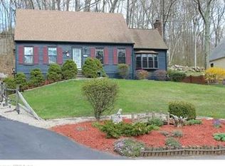 26 Fairy Dell Rd, Clinton, CT 06413