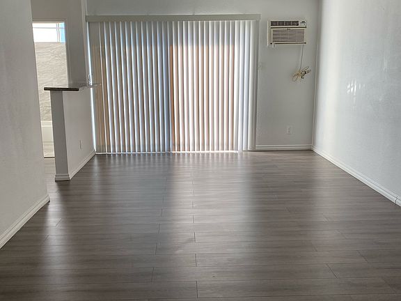 3rd image of 15424 Chase St #12A