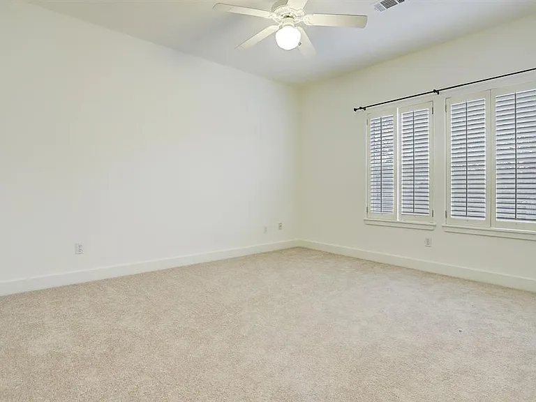 1412 Castle Ct #A — Photo 19