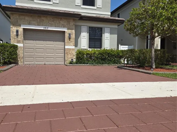 3419 W 109th Pl, Hialeah, FL 33018