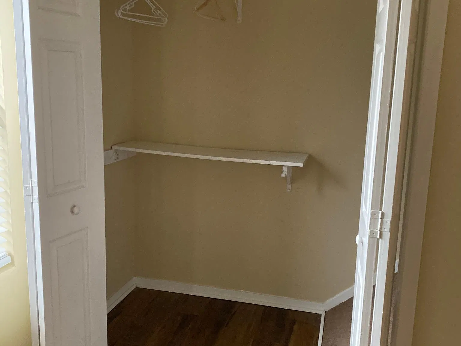 5577 Wells Cir — Photo 3