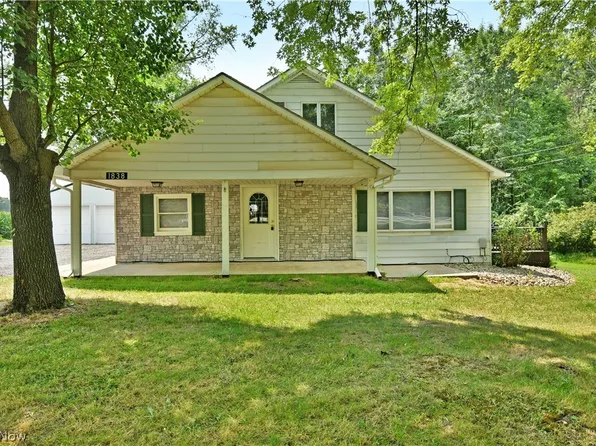 1838 Kinsman Rd NE, North Bloomfield, OH 44450