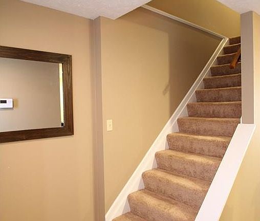 3rd image of 552 Topaz Ln