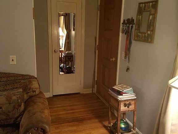 2nd image of 501 Race St