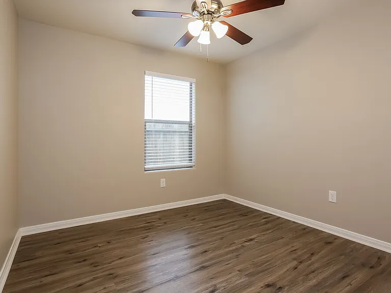 9927 Sanders Rose Ln — Photo 13
