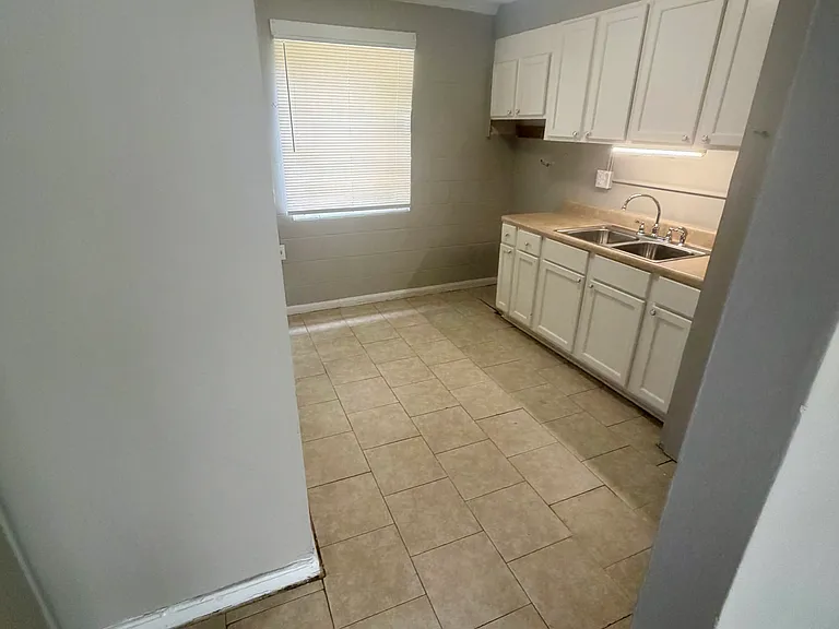 760 Illges Rd #22 — Photo 2