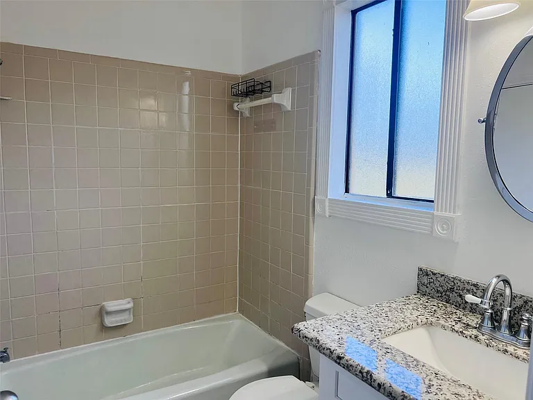 11123 Bandlon Dr — Photo 16
