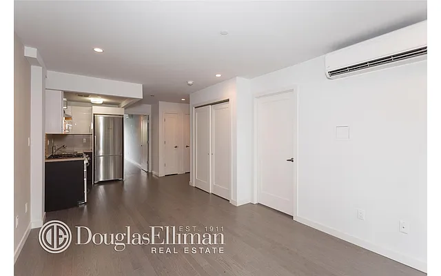 Sold by Douglas Elliman | media 16