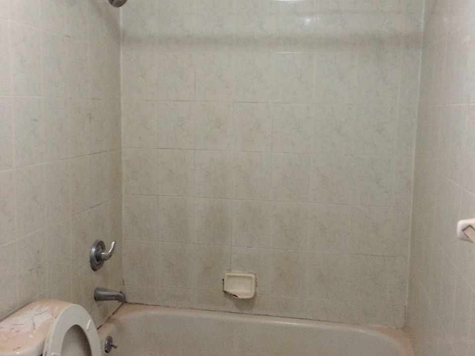 1st image of 2517 123rd St #2