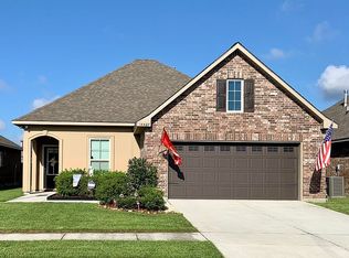 14427 Stone Gate Dr, Baton Rouge, LA 70816