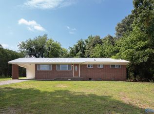 225 County Road 94, Bridgeport, AL 35740