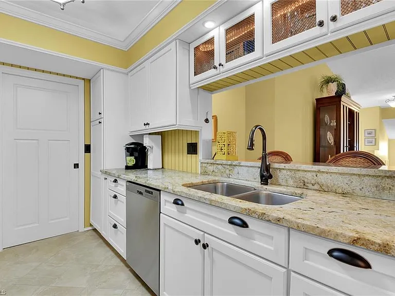 780 Willowbrook Dr #707 — Photo 11