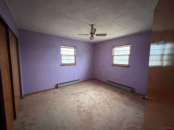 2nd image of 512 E Vine St