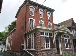137 Pine St, Tamaqua, PA 18252