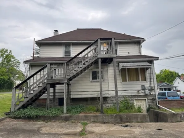 40 Maylan Dr, Dayton, OH 45405