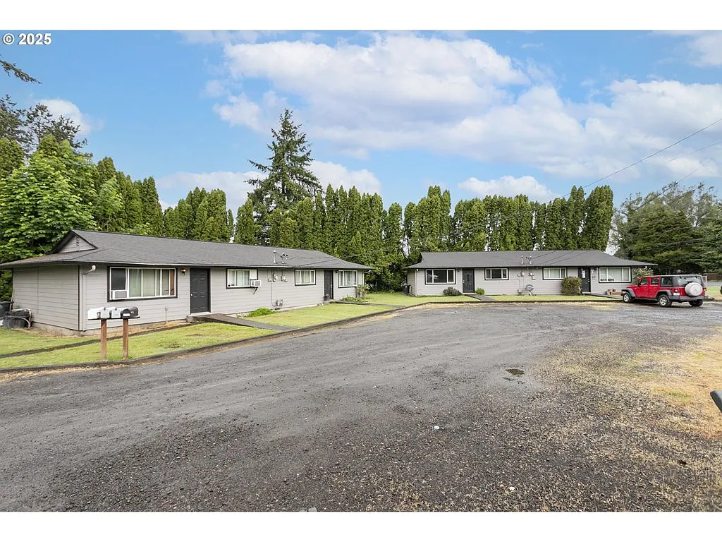 2097 Lewis River Rd photo 1