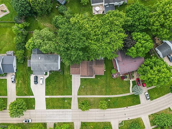 4th image of 965 Guilford Blvd