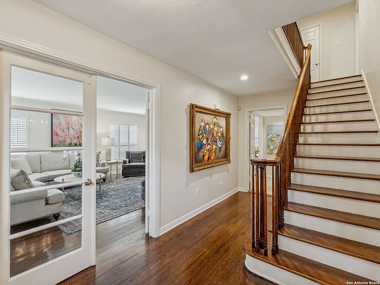 106 Morningside Dr — Photo 5