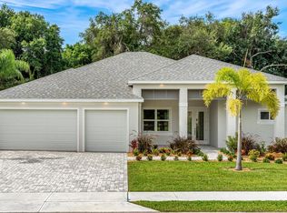 35 Loch Ness Dr, Rockledge, FL 32955