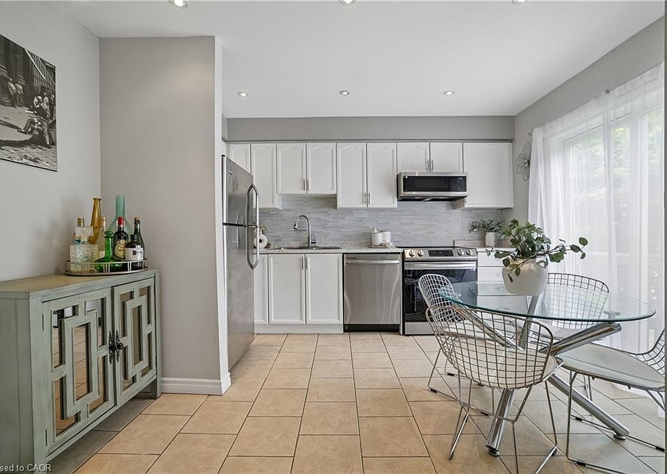 1st image of 39 Pinewoods Dr #35