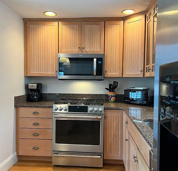 18 Browns Ct — Photo 11