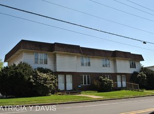307 E Central Ave APT B3, Avis, PA 17721