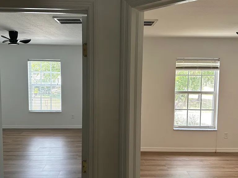5172 Leeds Rd #5172 — Photo 11