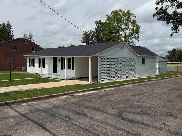 706 W Central St, Elkins, WV 26241
