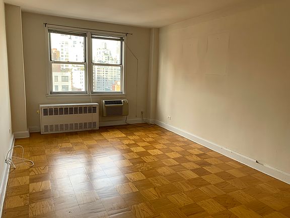 3rd image of 301 E 73rd St Penthouse B