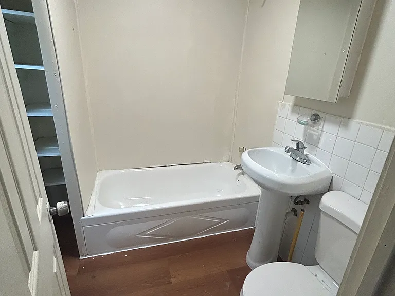 612 North St #1 — Photo 6