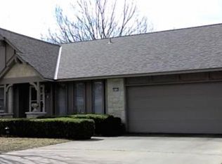 6720 E 100th Pl, Tulsa, OK 74133