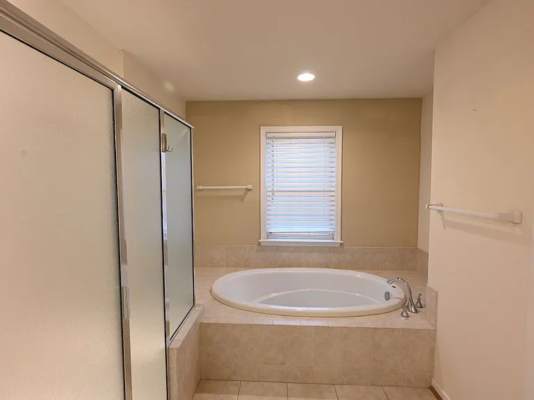 14614 Charter Walk Pl — Photo 25