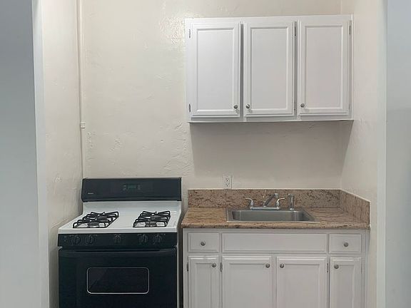 4th image of 5636 La Mirada Ave APT 204