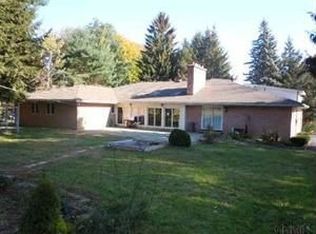 284 Loudon Rd, Loudonville, NY 12211