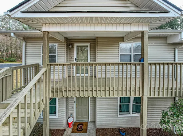 410 Carlyle Way, Asheville, NC 28803