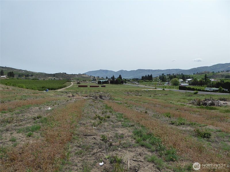 4th image of 5 Roses View Lane