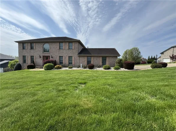 602 Skyline Dr, Belle Vernon, PA 15012