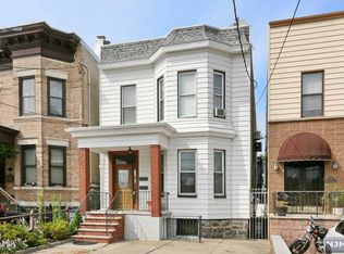 130 Highpoint Ave, Weehawken, NJ 07086