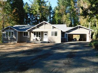 35775 Row River Rd, Cottage Grove, OR 97424