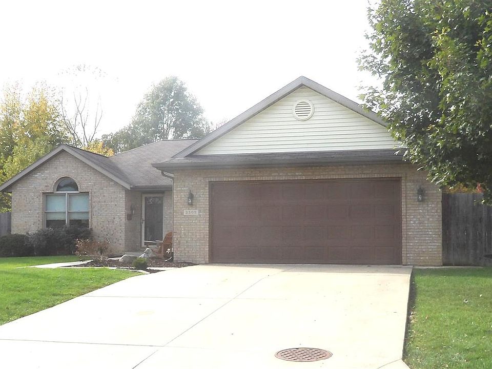 1st image of 2309 N Carrolton Dr
