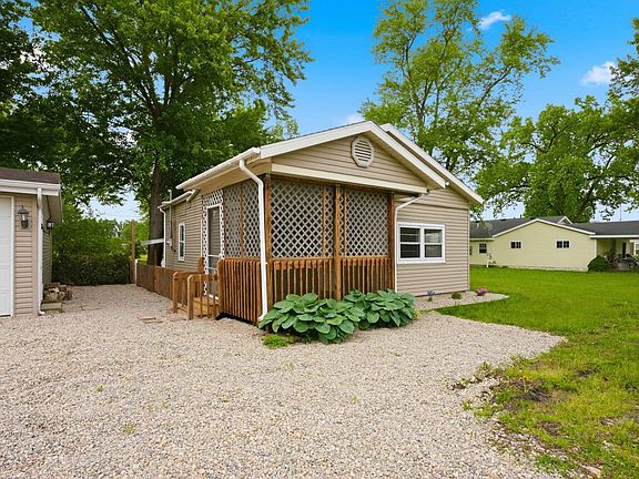 3rd image of 3549 W Lakeway Dr #57