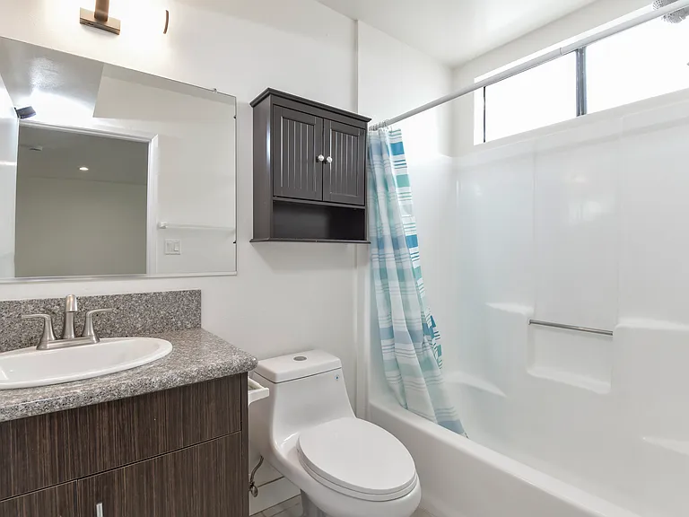 1021 Linden Ave #6 — Photo 25