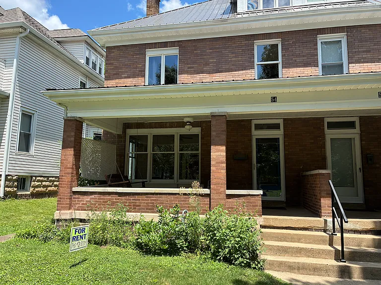 54 Morris Ave — Photo 2