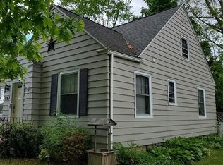 1114 Parker St, Springfield, MA 01129