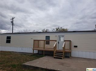 3107 E Rio Grande, Victoria, TX 77901