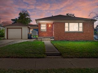 9715 W Grant St, West Allis, WI 53227